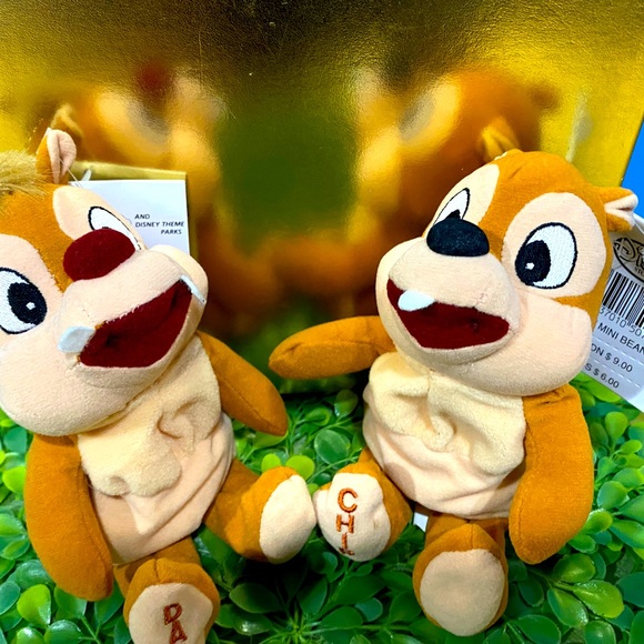 DISNEY EXCLUSIVE NWT VTG 90s CHIP & DALE COLLECTIBLE RETIRED BEAN BAG PLUSH PAIR - Picture 4 of 13